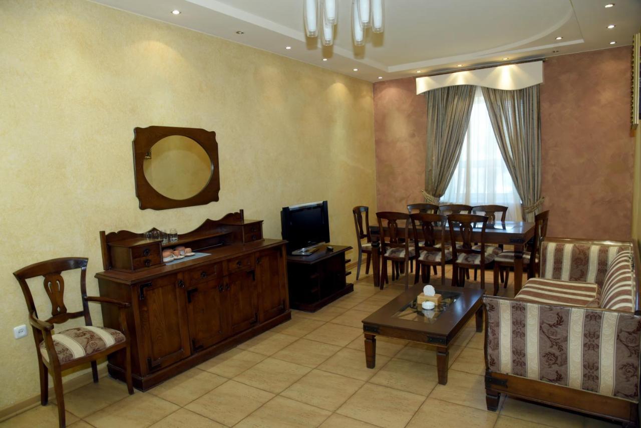 Armenian Village Park Hotel & Free Water Park, Gym Erevan Esterno foto