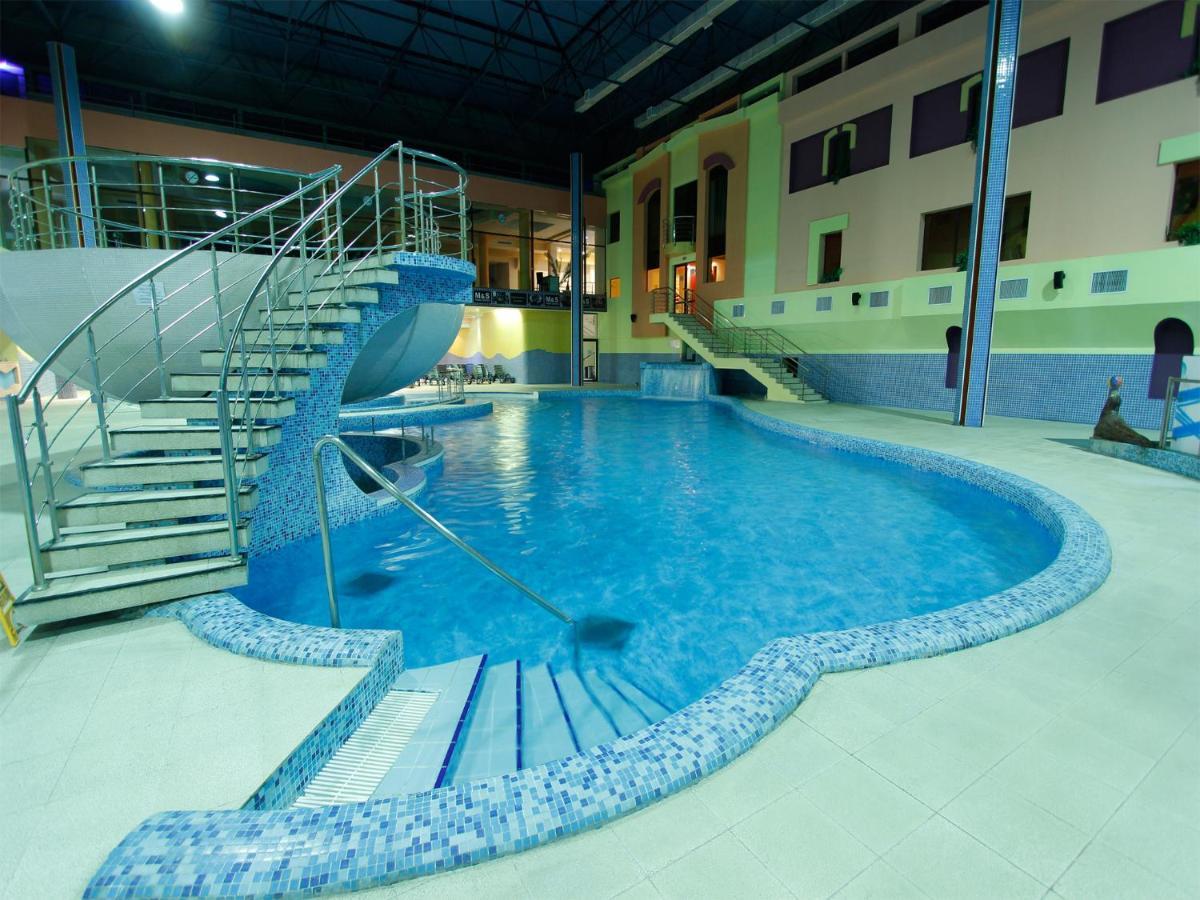 Armenian Village Park Hotel & Free Water Park, Gym Erevan Esterno foto