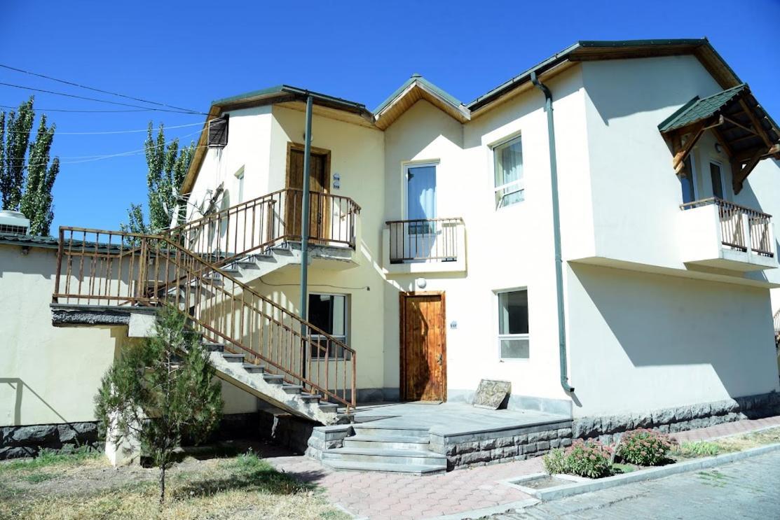 Armenian Village Park Hotel & Free Water Park, Gym Erevan Camera foto